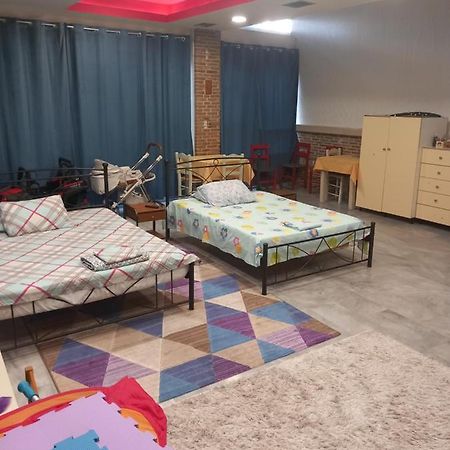 דירות Spáta House Marios Airport מראה חיצוני תמונה